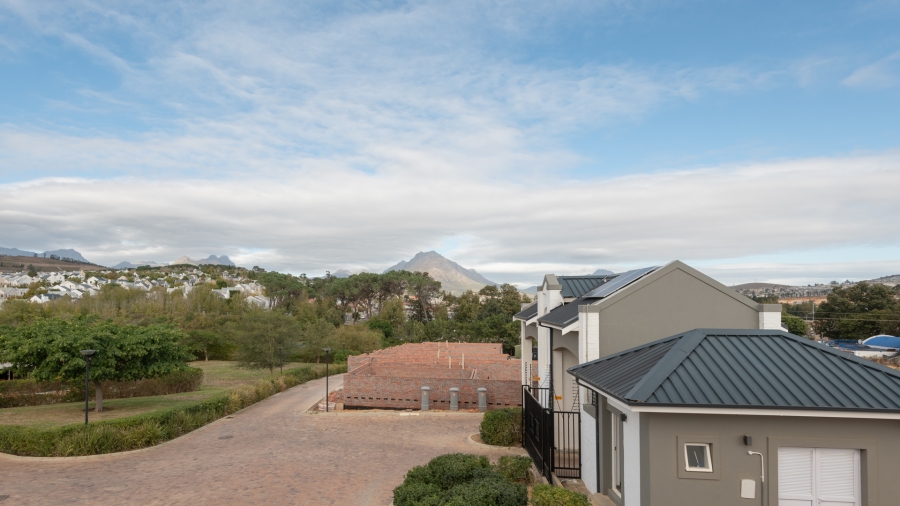 3 Bedroom Property for Sale in Gevonden Estate Western Cape